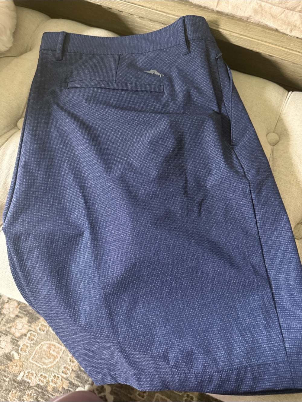 Tommy Bahama navy blue chip shot performance mens shorts. 9” Retail for $118